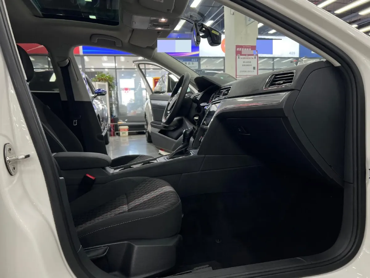 2019 Volkswagen Lamando 1.4T 131HP L4 7DCT,autocango,china used car exporter,china ev exporter,chinese used car exporter,chinese used ev exporter