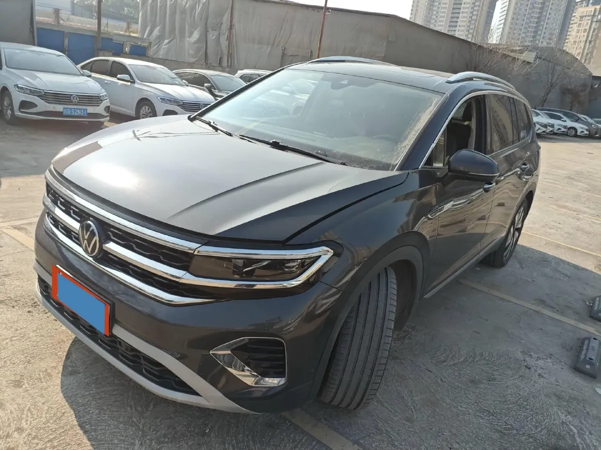 2021 Volkswagen Talagon 2.0T 220HP L4 7DCT,autocango,china used car exporter,china ev exporter,chinese used car exporter,chinese used ev exporter
