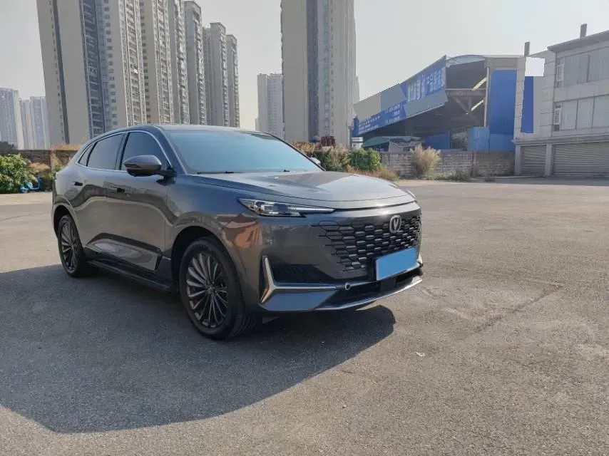 2021 ChangAn UNI-K 2.0T 233HP L4 8AT,autocango,china used car exporter,china ev exporter,chinese used car exporter,chinese used ev exporter