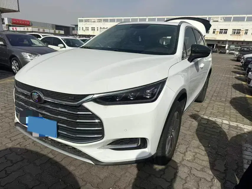 2018 BYD Tang 2.0T 205HP L4 6AT