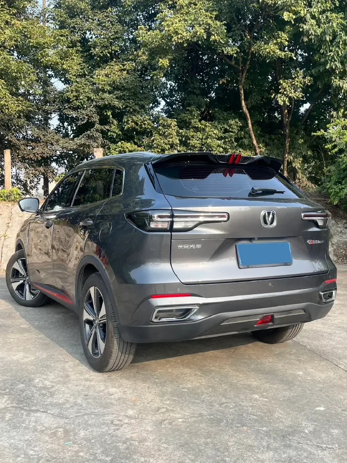 2022 ChangAn Oshan X7 Plus 1.5T 188HP L4 7DCT,autocango,china used car exporter,china ev exporter,chinese used car exporter,chinese used ev exporter