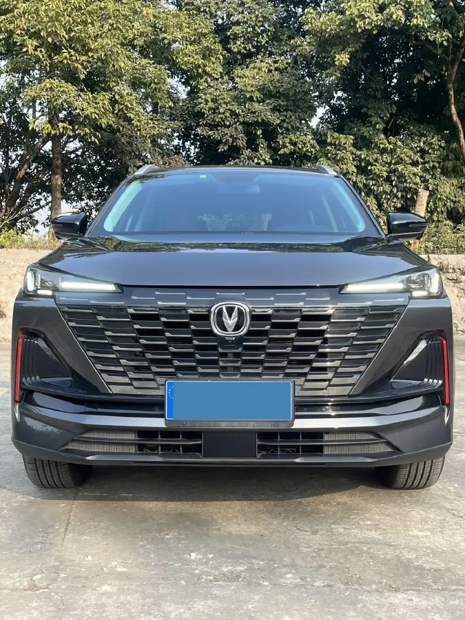 2022 ChangAn Oshan X7 Plus 1.5T 188HP L4 7DCT,autocango,china used car exporter,china ev exporter,chinese used car exporter,chinese used ev exporter