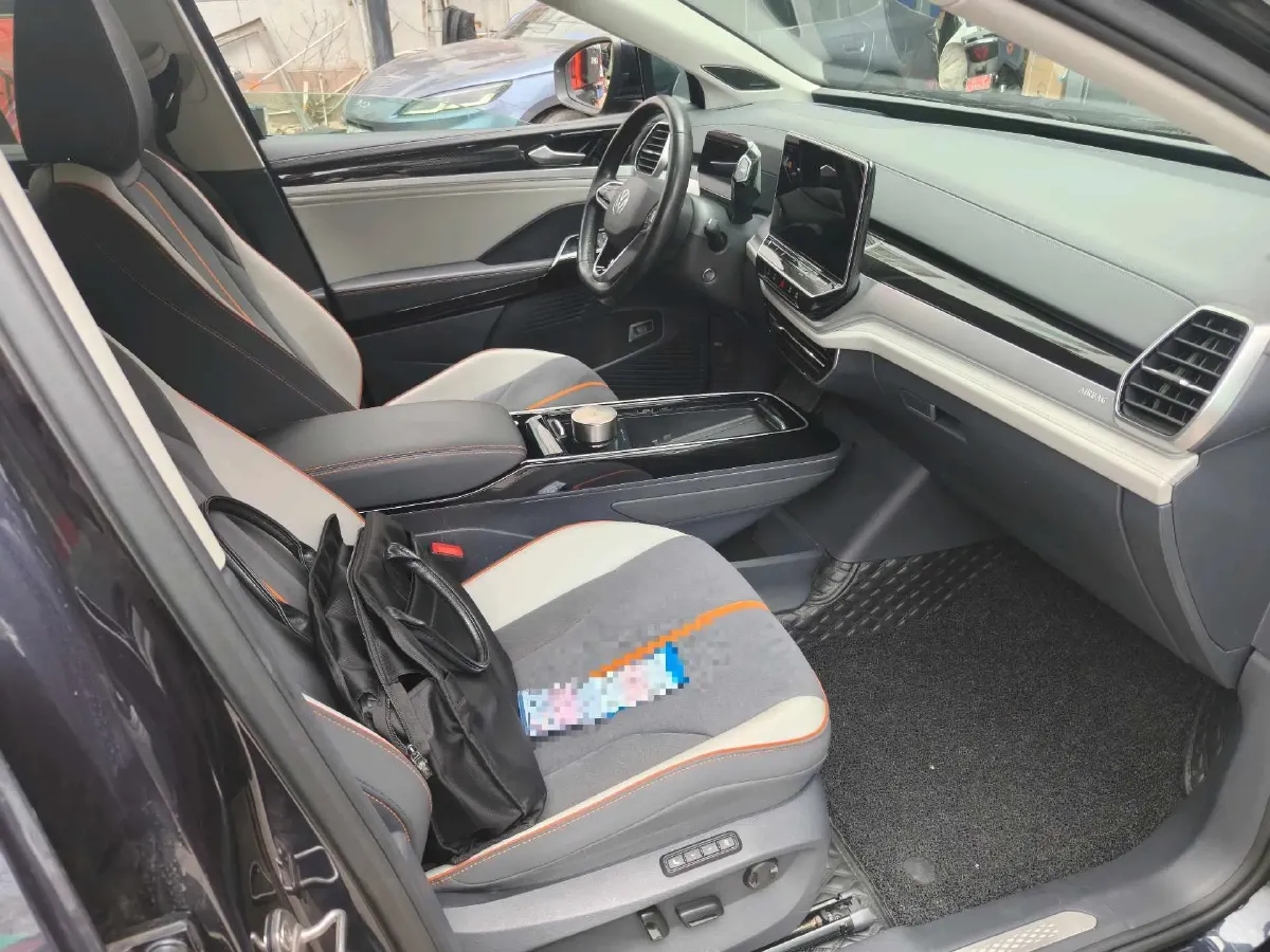 2022 Volkswagen ID.6 Crozz BEV 84.8KWH,autocango,china used car exporter,china ev exporter,chinese used car exporter,chinese used ev exporter