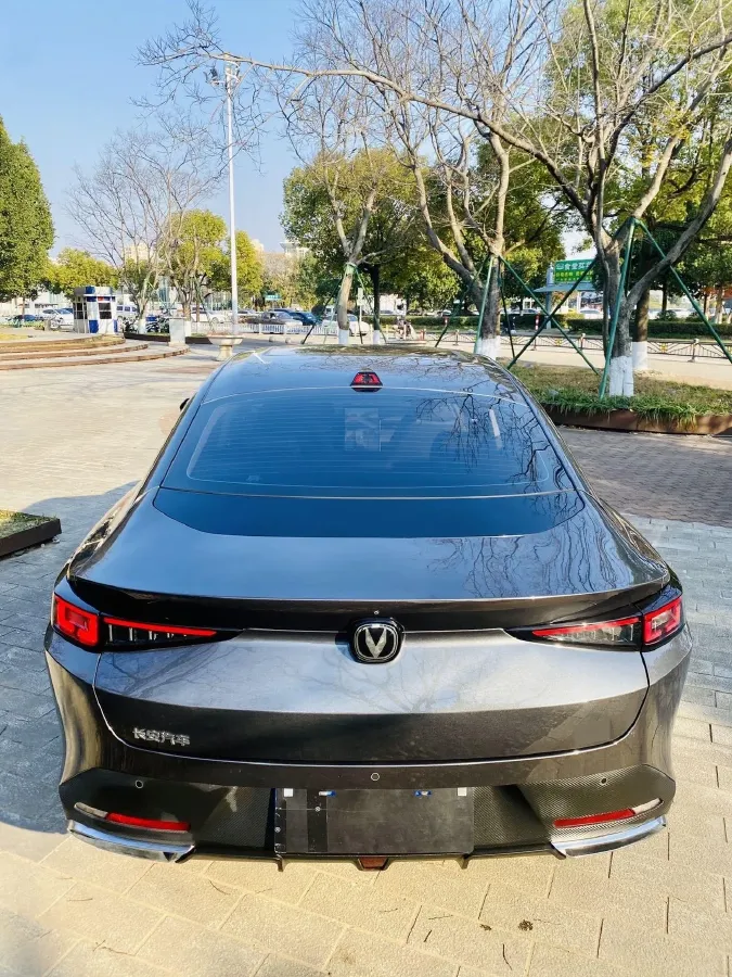 2023 ChangAn Oshan Z6 1.5T 188HP L4 7DCT,autocango,china used car exporter,china ev exporter,chinese used car exporter,chinese used ev exporter