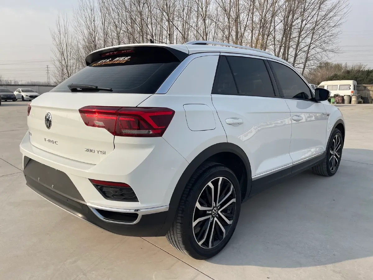 2021 Volkswagen T-Roc 1.4T 150HP L4 7DCT,autocango,china used car exporter,china ev exporter,chinese used car exporter,chinese used ev exporter