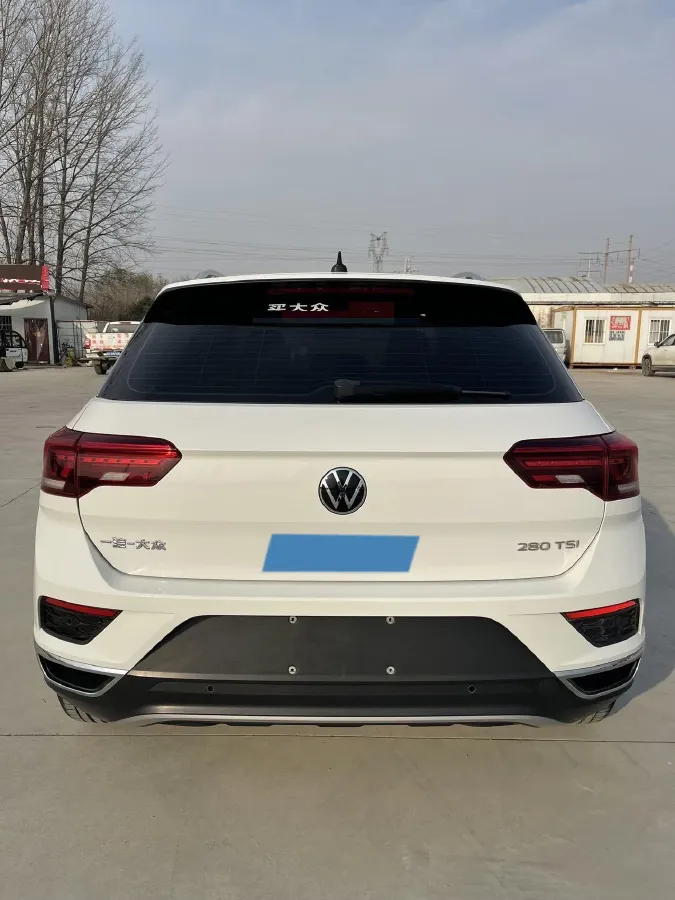 2021 Volkswagen T-Roc 1.4T 150HP L4 7DCT,autocango,china used car exporter,china ev exporter,chinese used car exporter,chinese used ev exporter