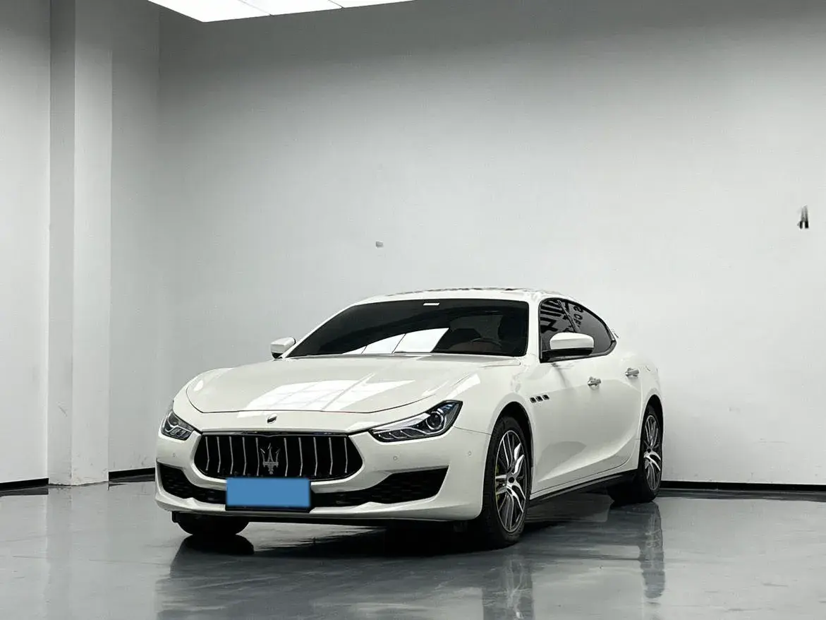 2018 Maserati Ghibli 3.0T 350HP V6 8AT