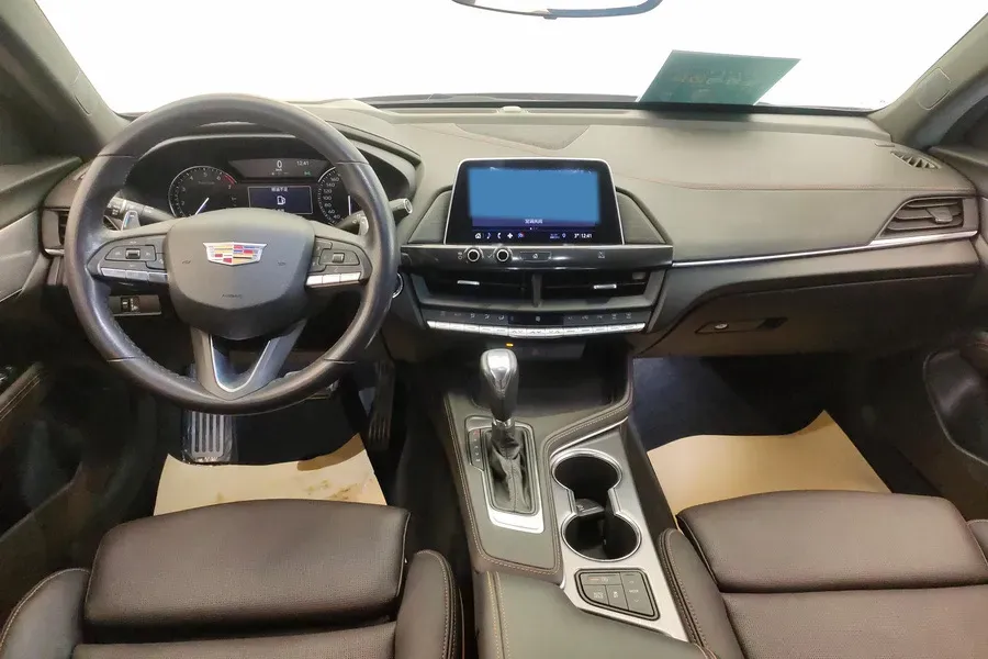 2020 Cadillac CT4 2.0T 237HP L4 8AT,autocango,china used car exporter,china ev exporter,chinese used car exporter,chinese used ev exporter