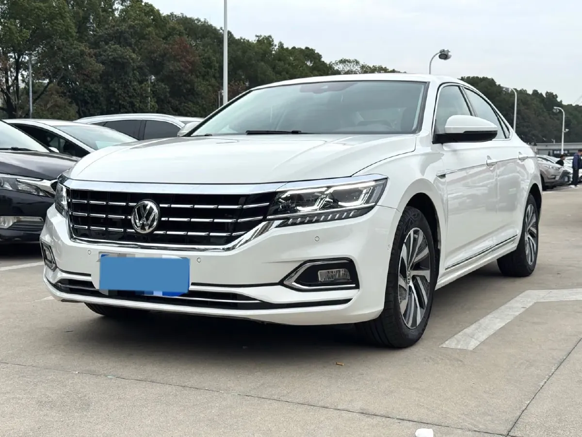 2020 Volkswagen Passat 1.4T 150HP L4 7DCT,autocango,china used car exporter,china ev exporter,chinese used car exporter,chinese used ev exporter