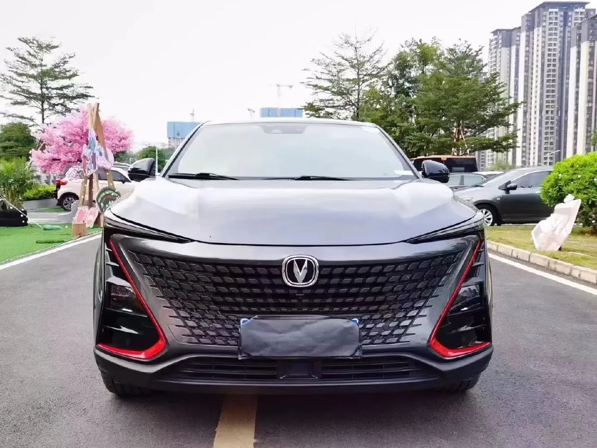 2020 ChangAn UNI-T 1.5T 180HP L4 7DCT,autocango,china used car exporter,china ev exporter,chinese used car exporter,chinese used ev exporter