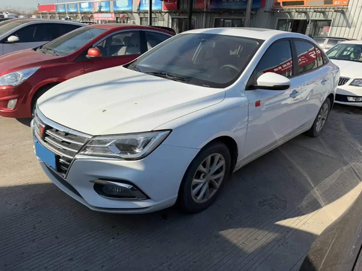 2020 Roewe i5 1.5L 120HP L4 CVT