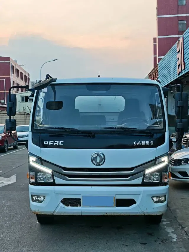 2015 Volkswagen Tiguan 1.8T 160HP L4 6MT,autocango,china used car exporter,china ev exporter,chinese used car exporter,chinese used ev exporter