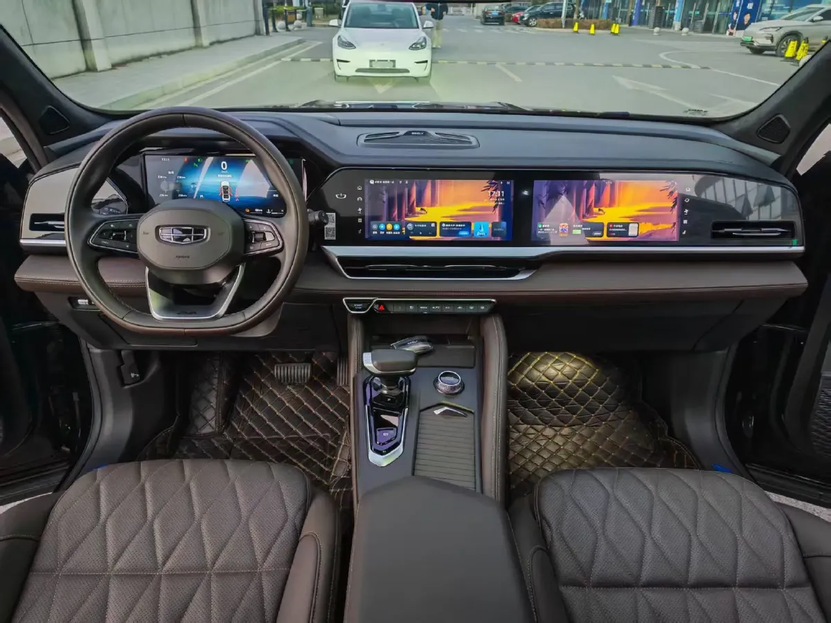 2025 Geely Monjaro 2.0T 238HP L4 8AT,autocango,china used car exporter,china ev exporter,chinese used car exporter,chinese used ev exporter