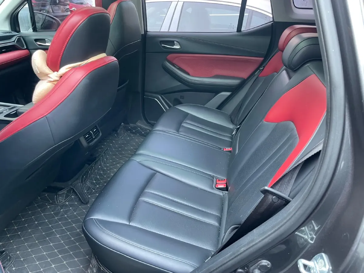 2021 GAC Trumpchi GS4 1.5T 169HP L4 6AT,autocango,china used car exporter,china ev exporter,chinese used car exporter,chinese used ev exporter