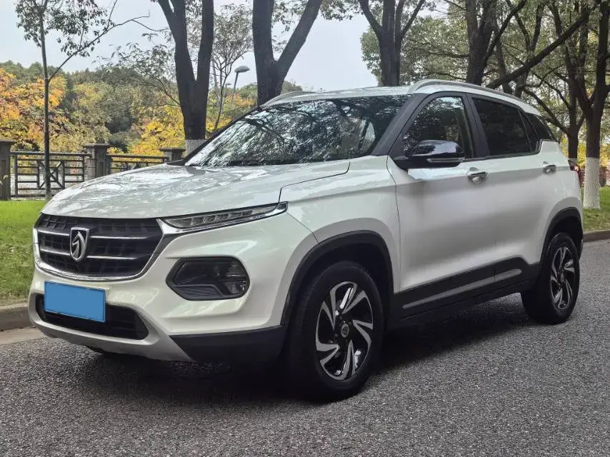 2017 BaoJun 310W 1.5L 105HP L4 6MT