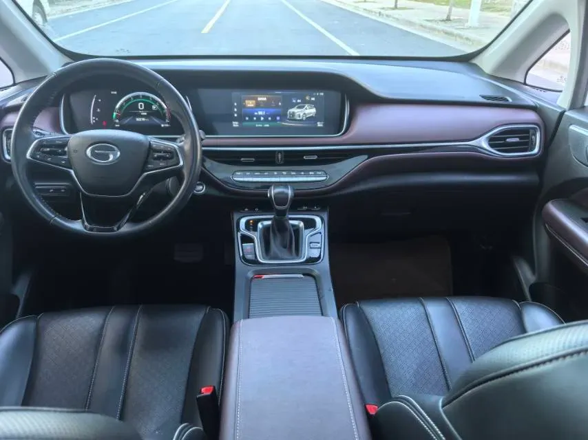 2021 GAC Trumpchi M6 1.5T 169HP L4 7DCT,autocango,china used car exporter,china ev exporter,chinese used car exporter,chinese used ev exporter