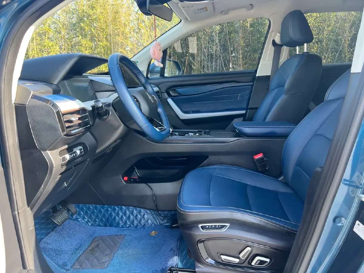 2023 Livan 9 BEV 66.57KWH,autocango,china used car exporter,china ev exporter,chinese used car exporter,chinese used ev exporter