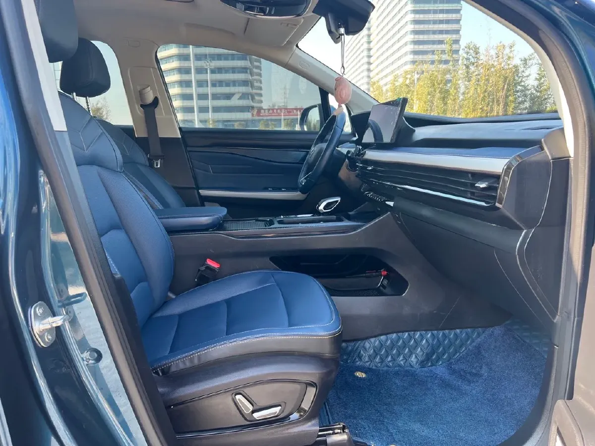 2023 Livan 9 BEV 66.57KWH,autocango,china used car exporter,china ev exporter,chinese used car exporter,chinese used ev exporter