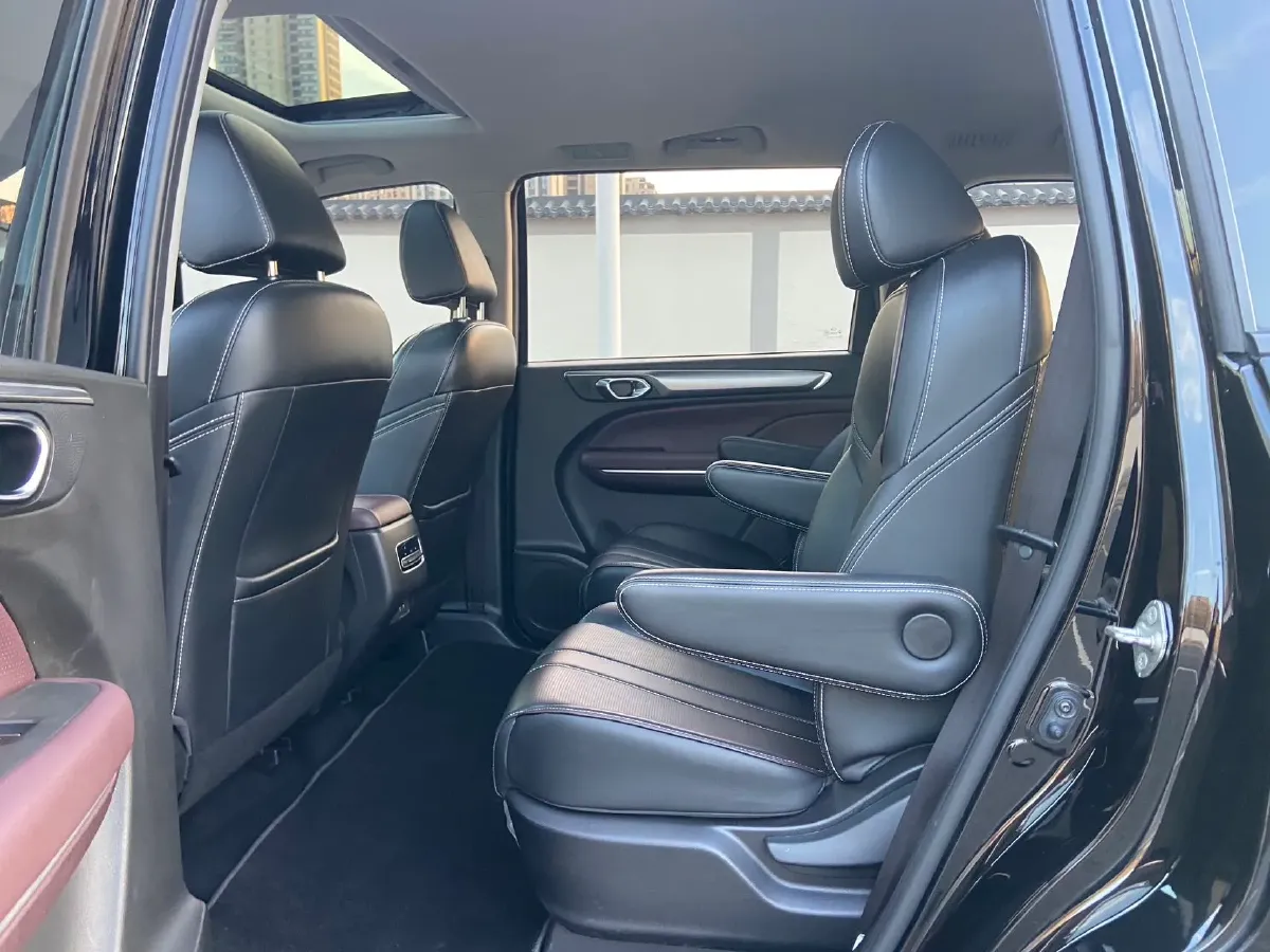 2023 GAC Trumpchi M6 1.5T 177HP L4 7DCT,autocango,china used car exporter,china ev exporter,chinese used car exporter,chinese used ev exporter