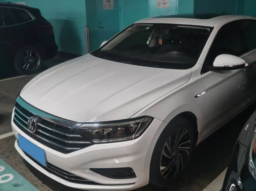 2021 Volkswagen Sagitar 1.4T 150HP L4 7DCT