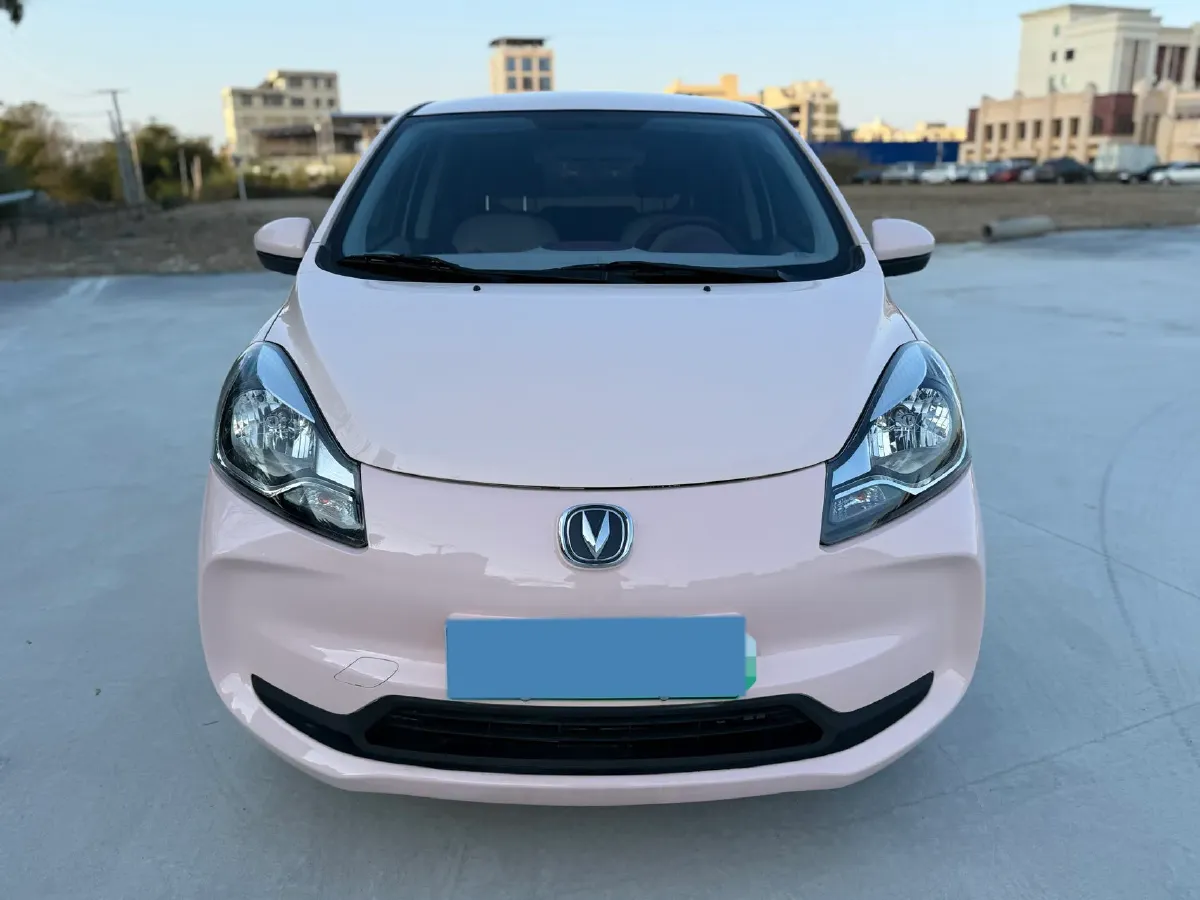 2022 ChangAn BenBen E-Star BEV 32.2KWH,autocango,china used car exporter,china ev exporter,chinese used car exporter,chinese used ev exporter
