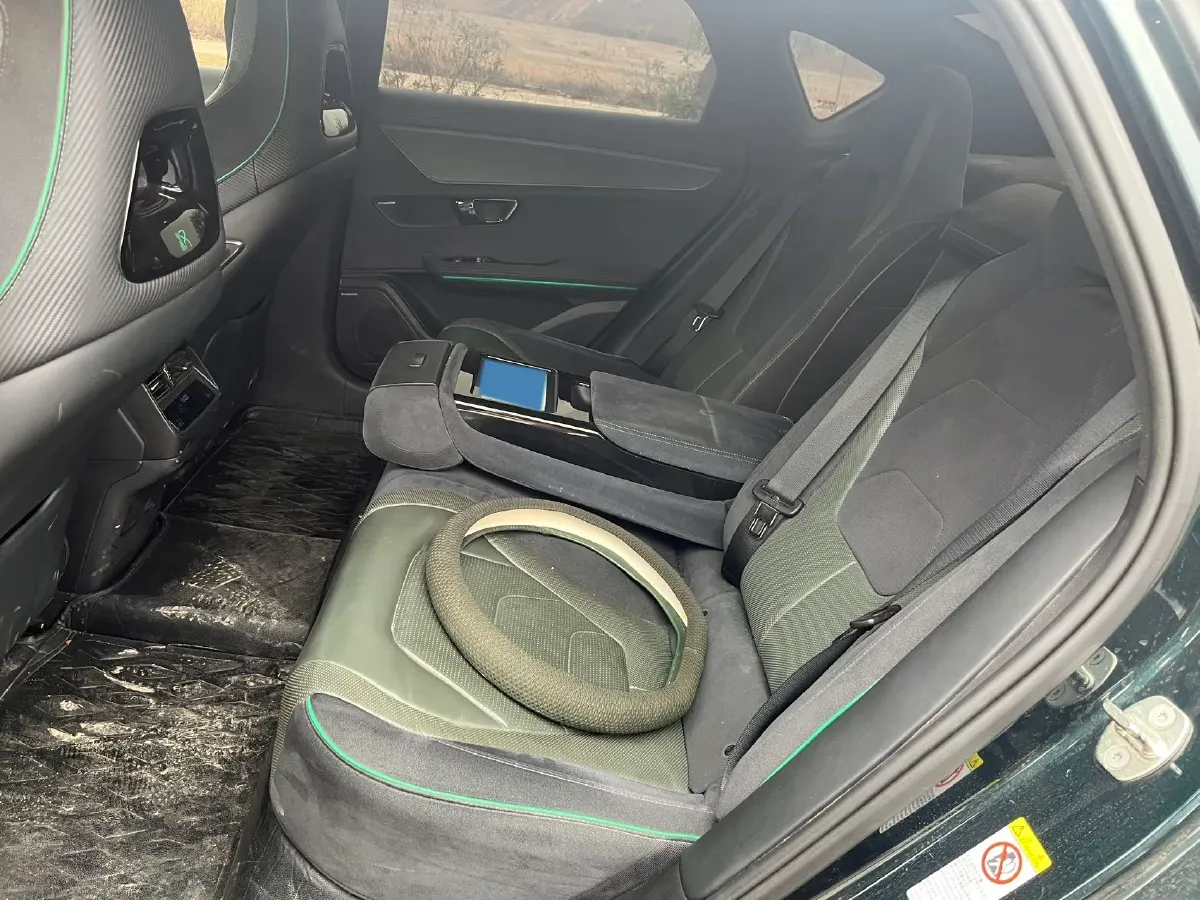 2022 Toyota Highlander 2.5L 192HP L4 E-CVT Hybrid,autocango,china used car exporter,china ev exporter,chinese used car exporter,chinese used ev exporter