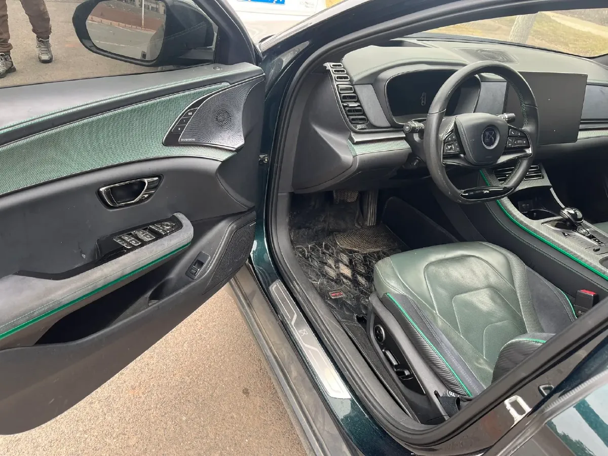 2022 Toyota Highlander 2.5L 192HP L4 E-CVT Hybrid,autocango,china used car exporter,china ev exporter,chinese used car exporter,chinese used ev exporter