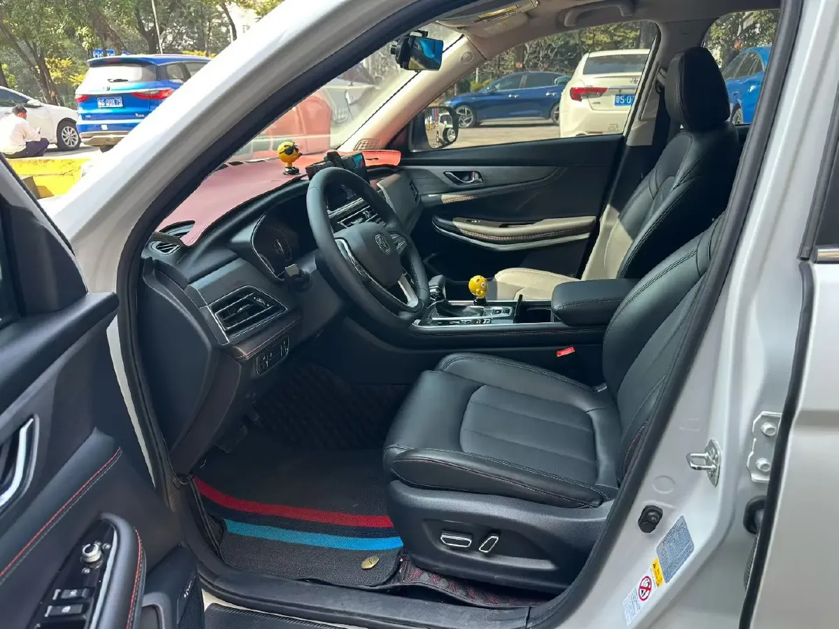 2021 ChangAn CS75 1.5T 178HP L4 7DCT,autocango,china used car exporter,china ev exporter,chinese used car exporter,chinese used ev exporter