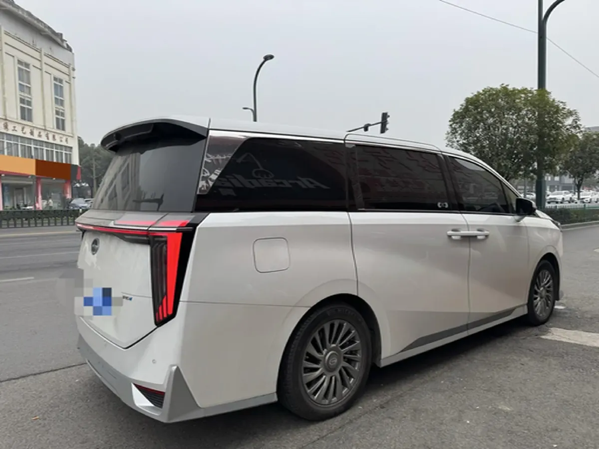 2023 GAC Trumpchi M8 2.0T 190HP L4 E-CVT Hybrid,autocango,china used car exporter,china ev exporter,chinese used car exporter,chinese used ev exporter