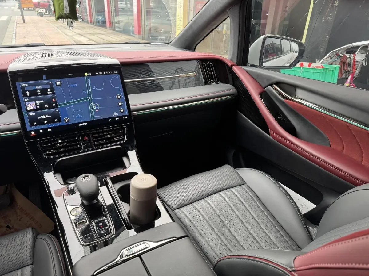 2023 GAC Trumpchi M8 2.0T 190HP L4 E-CVT Hybrid,autocango,china used car exporter,china ev exporter,chinese used car exporter,chinese used ev exporter