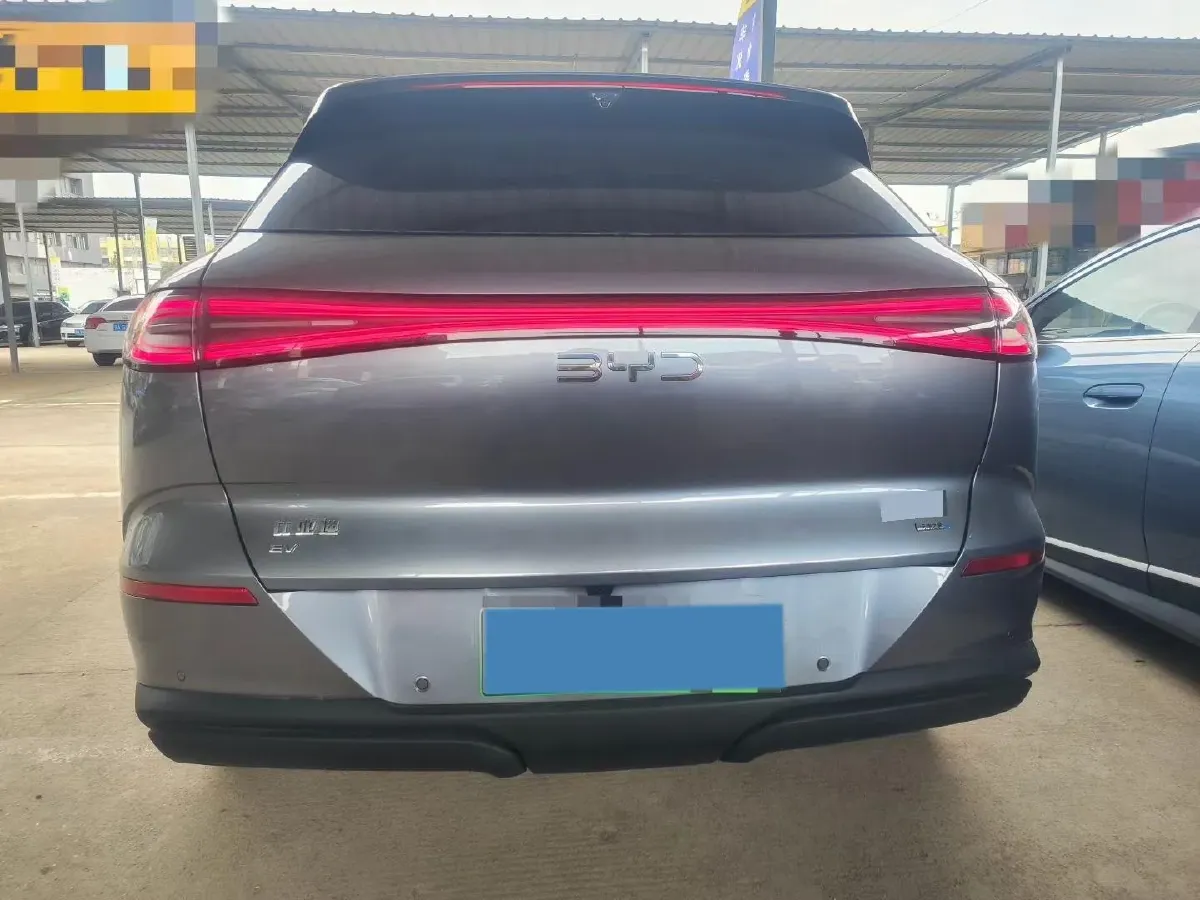2025 LanDian E5 PLUS 1.5L 95HP L4 E-CVT PHEV,autocango,china used car exporter,china ev exporter,chinese used car exporter,chinese used ev exporter