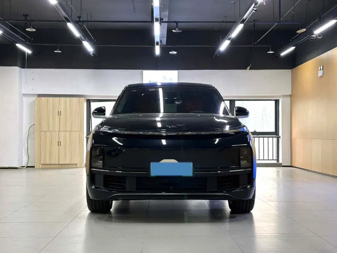 2023 Li L7 Range Extended 154HP REEV 40.9KWH,autocango,china used car exporter,china ev exporter,chinese used car exporter,chinese used ev exporter