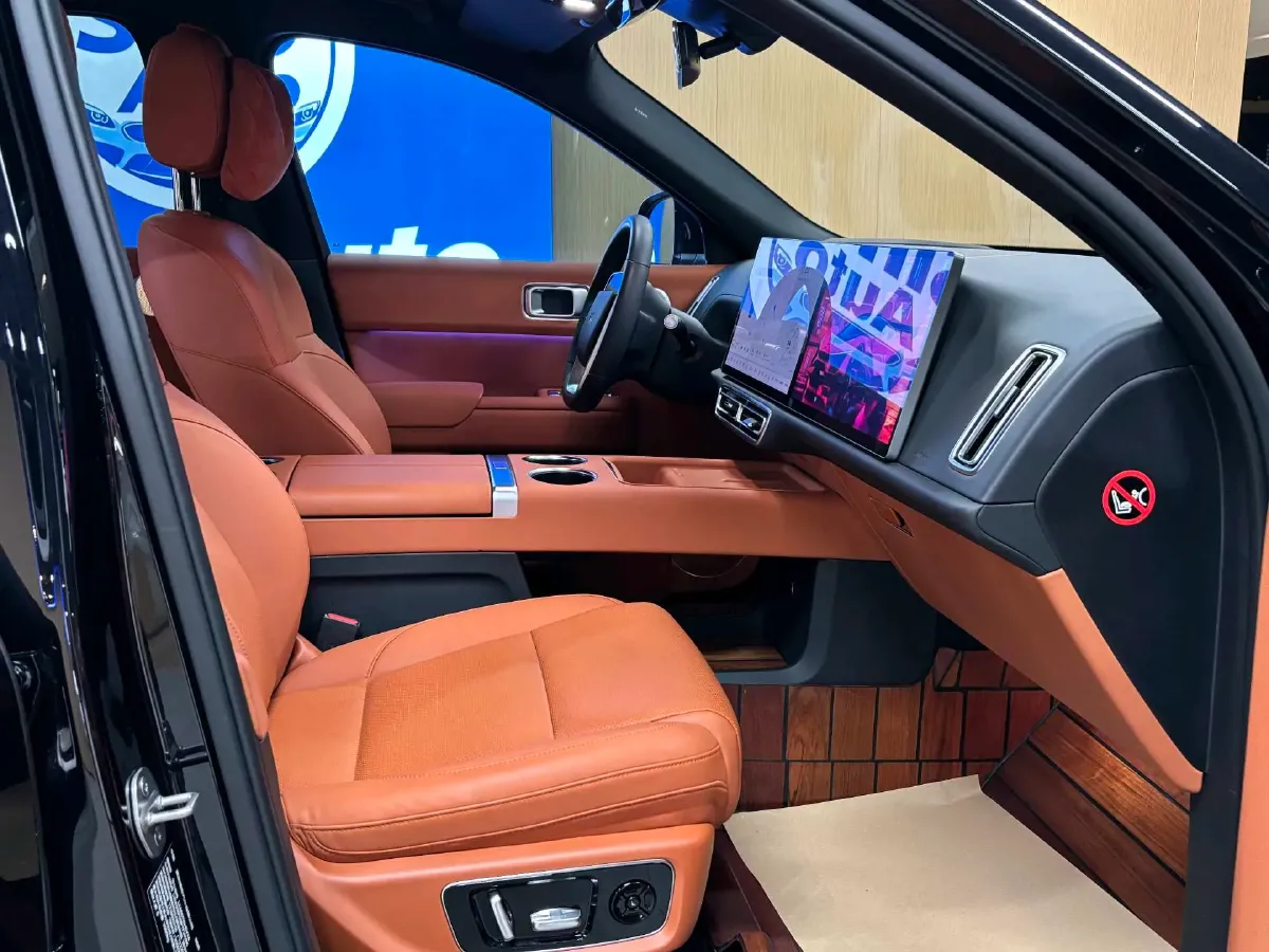 2023 Li L7 Range Extended 154HP REEV 40.9KWH,autocango,china used car exporter,china ev exporter,chinese used car exporter,chinese used ev exporter