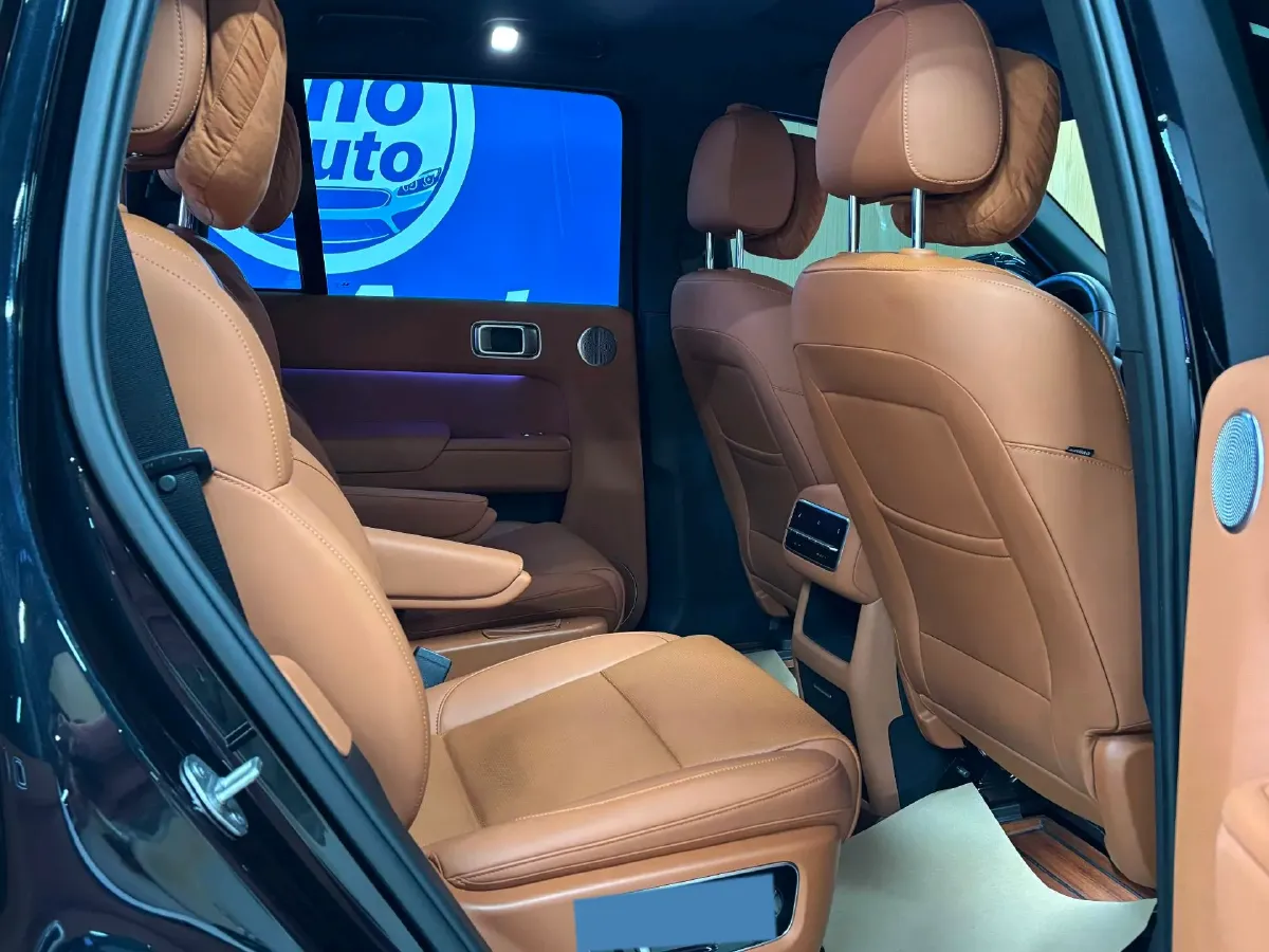 2023 Li L7 Range Extended 154HP REEV 40.9KWH,autocango,china used car exporter,china ev exporter,chinese used car exporter,chinese used ev exporter