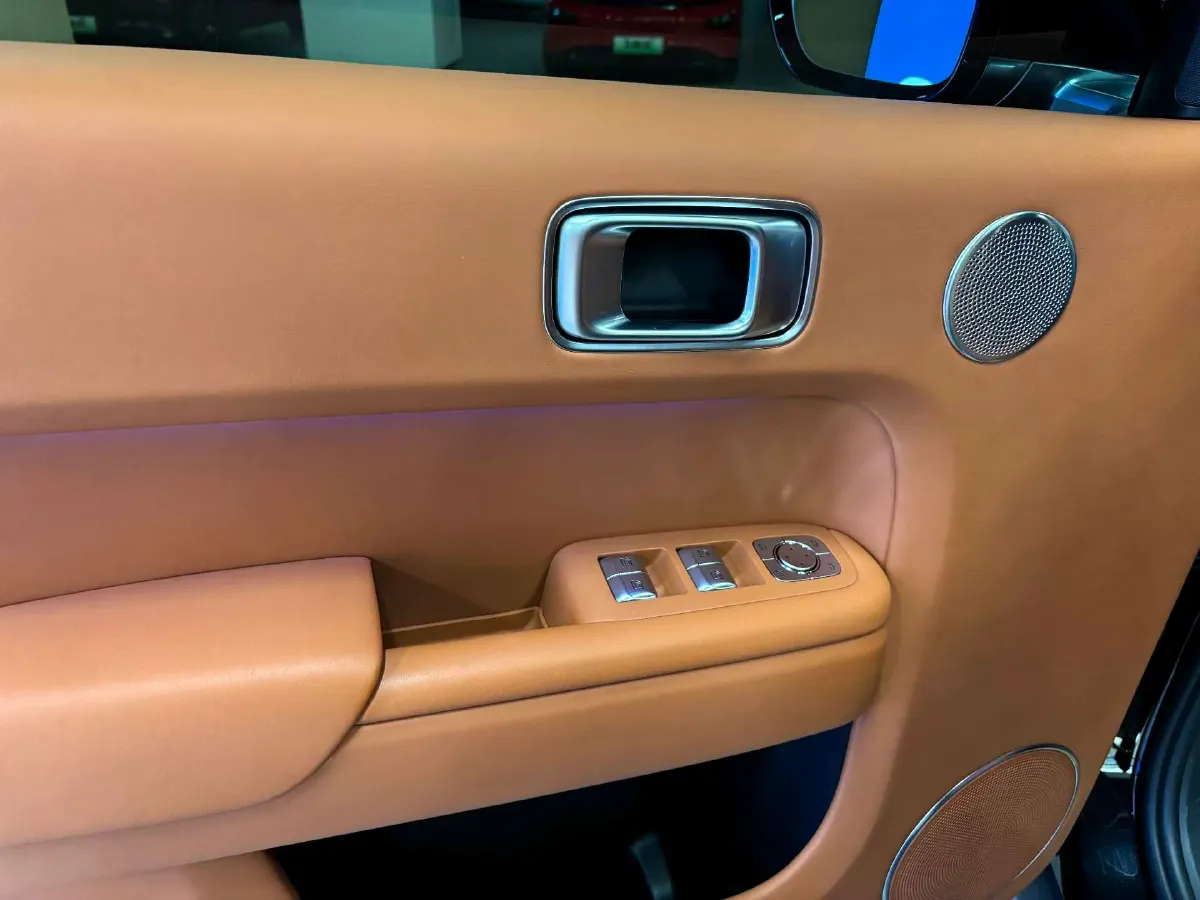 2023 Li L7 Range Extended 154HP REEV 40.9KWH,autocango,china used car exporter,china ev exporter,chinese used car exporter,chinese used ev exporter