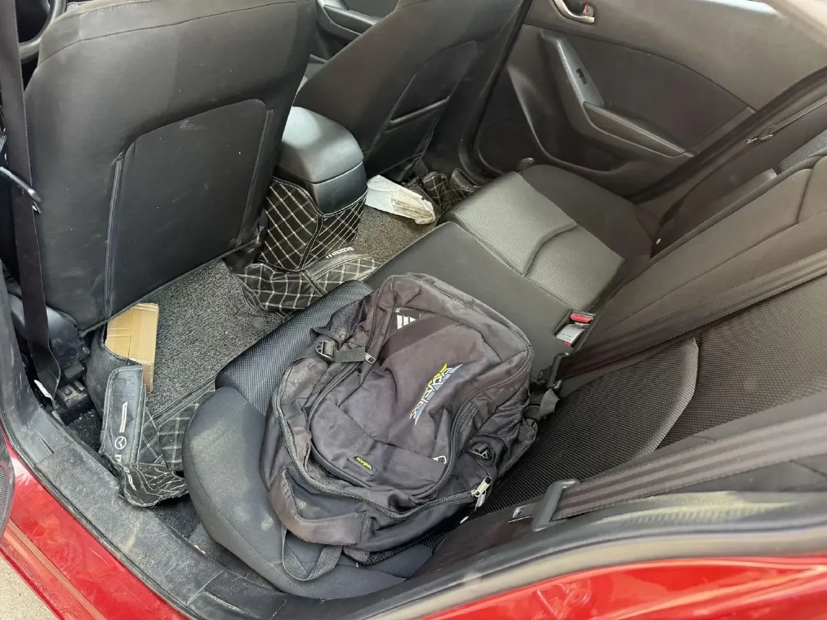 2017 Mazda 3 Axela 1.5L 117HP L4 6AT,autocango,china used car exporter,china ev exporter,chinese used car exporter,chinese used ev exporter