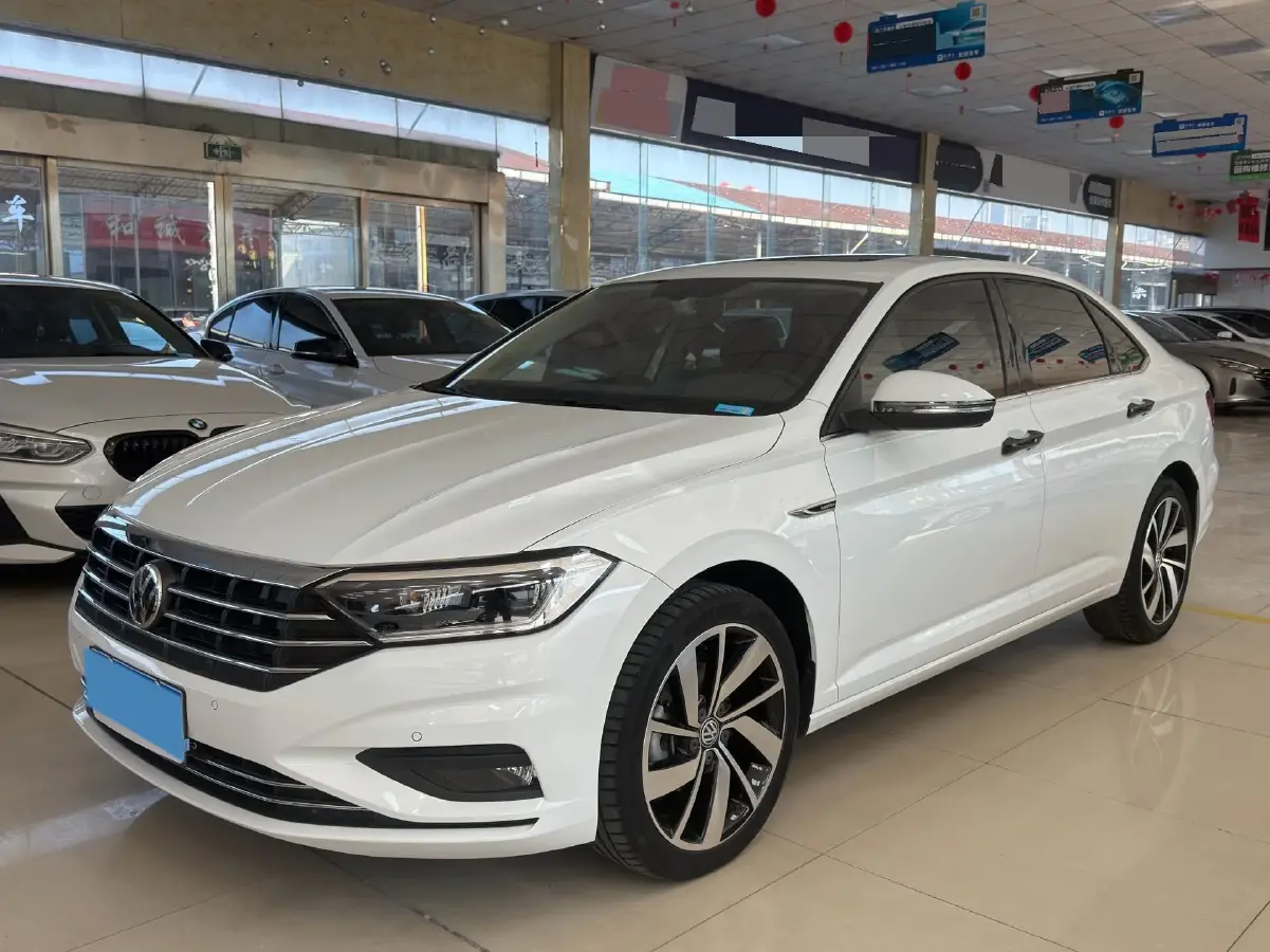 2021 Volkswagen Sagitar 1.4T 150HP L4 7DCT