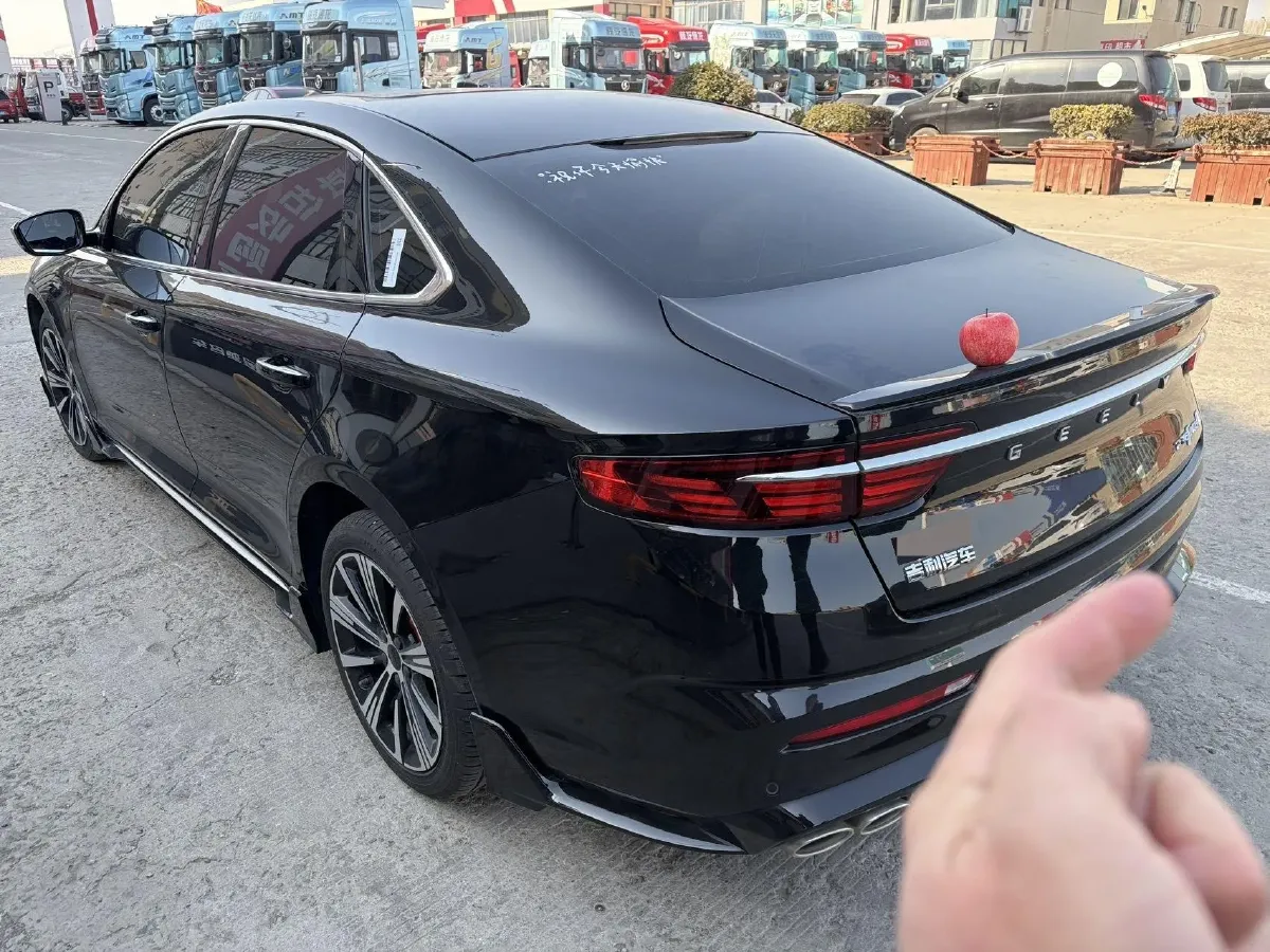 2025 Geely Preface 1.5T 181HP L4 7DCT,autocango,china used car exporter,china ev exporter,chinese used car exporter,chinese used ev exporter