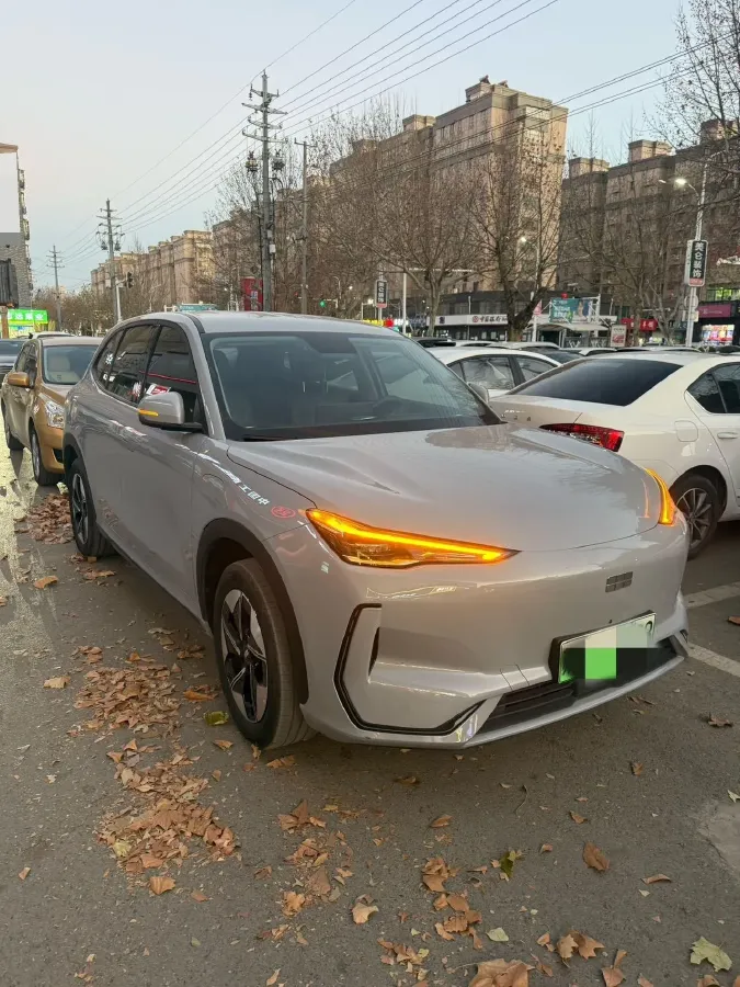 2024 Geely Emgrand L HiP 1.5T 181HP L4 3DHT PHEV 15.5KWH,autocango,china used car exporter,china ev exporter,chinese used car exporter,chinese used ev exporter