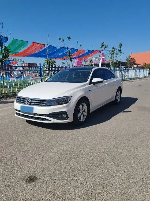 2019 Volkswagen Passat 1.4T 150HP L4 7DCT