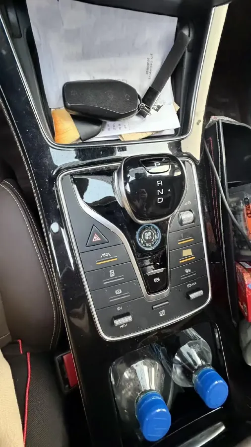 2022 Skyworth HT-i 1.5L 110HP L4 E-CVT PHEV 21.68KWH,autocango,china used car exporter,china ev exporter,chinese used car exporter,chinese used ev exporter