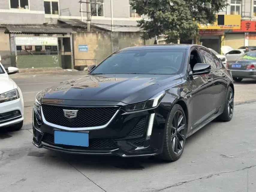 2021 Cadillac CT5 2.0T 237HP L4 10AT