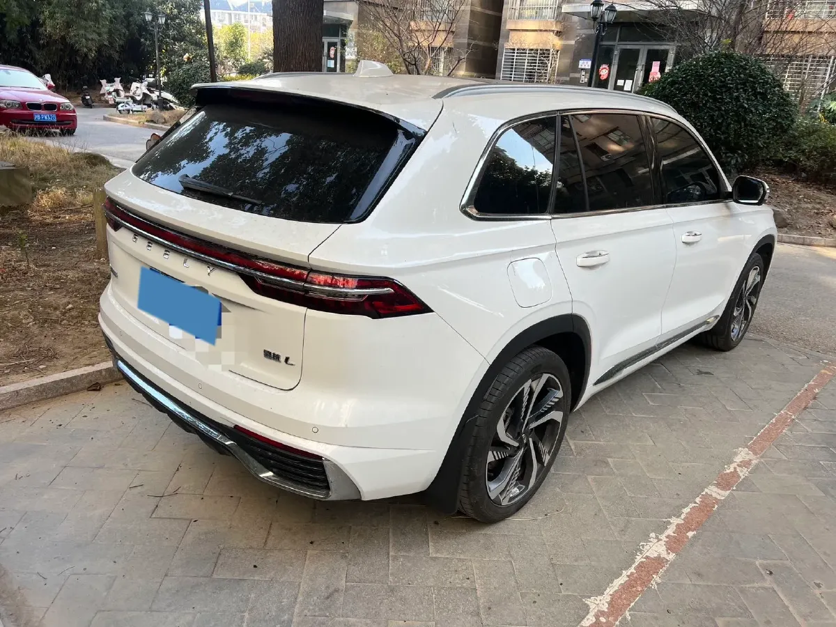 2024 Geely Monjaro 2.0T 238HP L4 8AT,autocango,china used car exporter,china ev exporter,chinese used car exporter,chinese used ev exporter