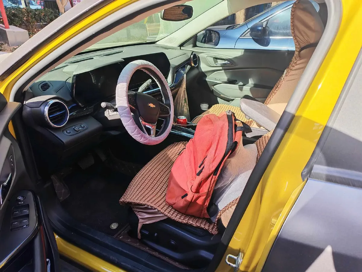 2022 Chevrolet Seeker 1.5T 184HP L4 CVT,autocango,china used car exporter,china ev exporter,chinese used car exporter,chinese used ev exporter