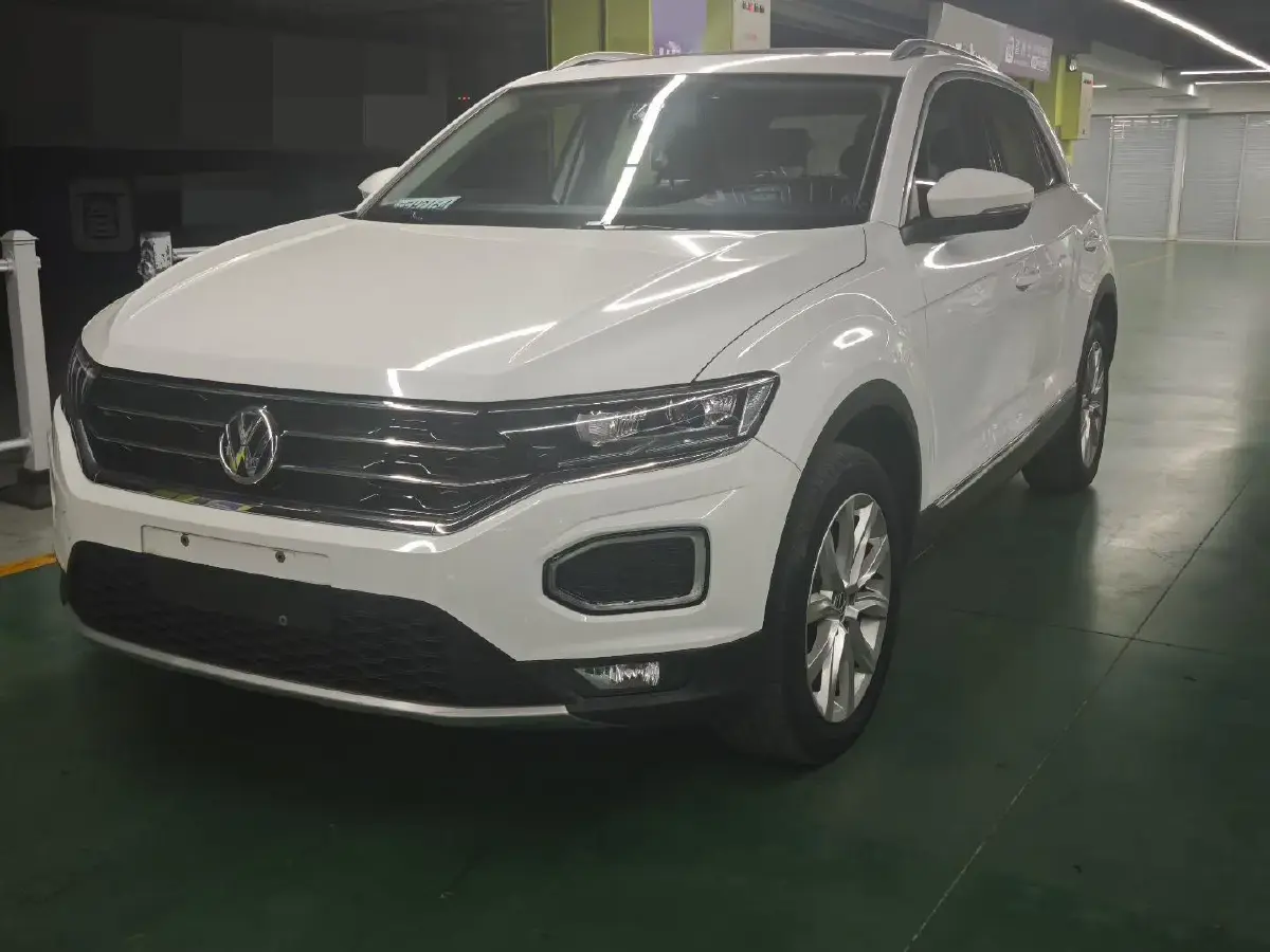 2020 Volkswagen T-Roc 1.4T 150HP L4 7DCT