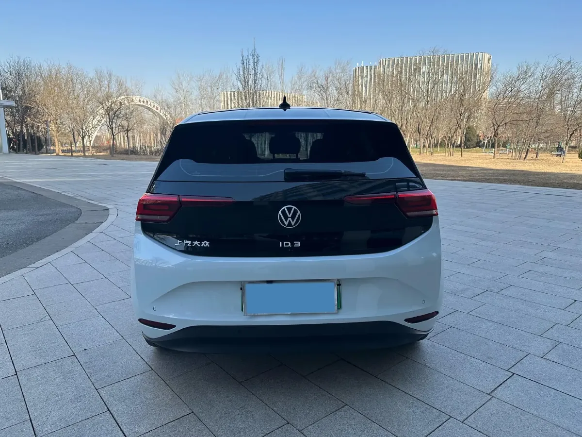 2023 Volkswagen ID.3 BEV 52.8KWH,autocango,china used car exporter,china ev exporter,chinese used car exporter,chinese used ev exporter