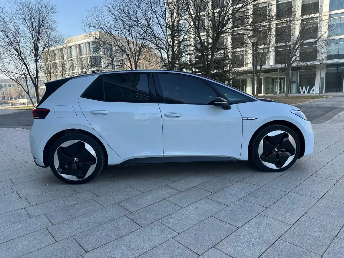 2023 Volkswagen ID.3 BEV 52.8KWH,autocango,china used car exporter,china ev exporter,chinese used car exporter,chinese used ev exporter