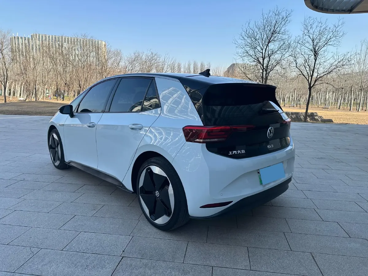 2023 Volkswagen ID.3 BEV 52.8KWH,autocango,china used car exporter,china ev exporter,chinese used car exporter,chinese used ev exporter