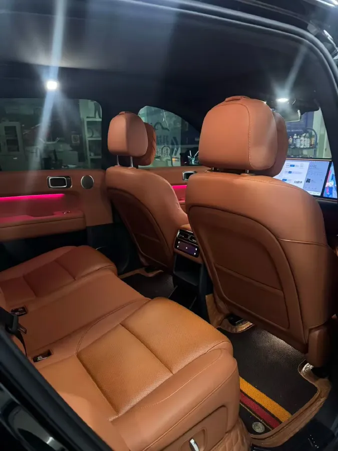 2024 Li L6 Range Extended 154HP L4 REEV 36.8KWH,autocango,china used car exporter,china ev exporter,chinese used car exporter,chinese used ev exporter