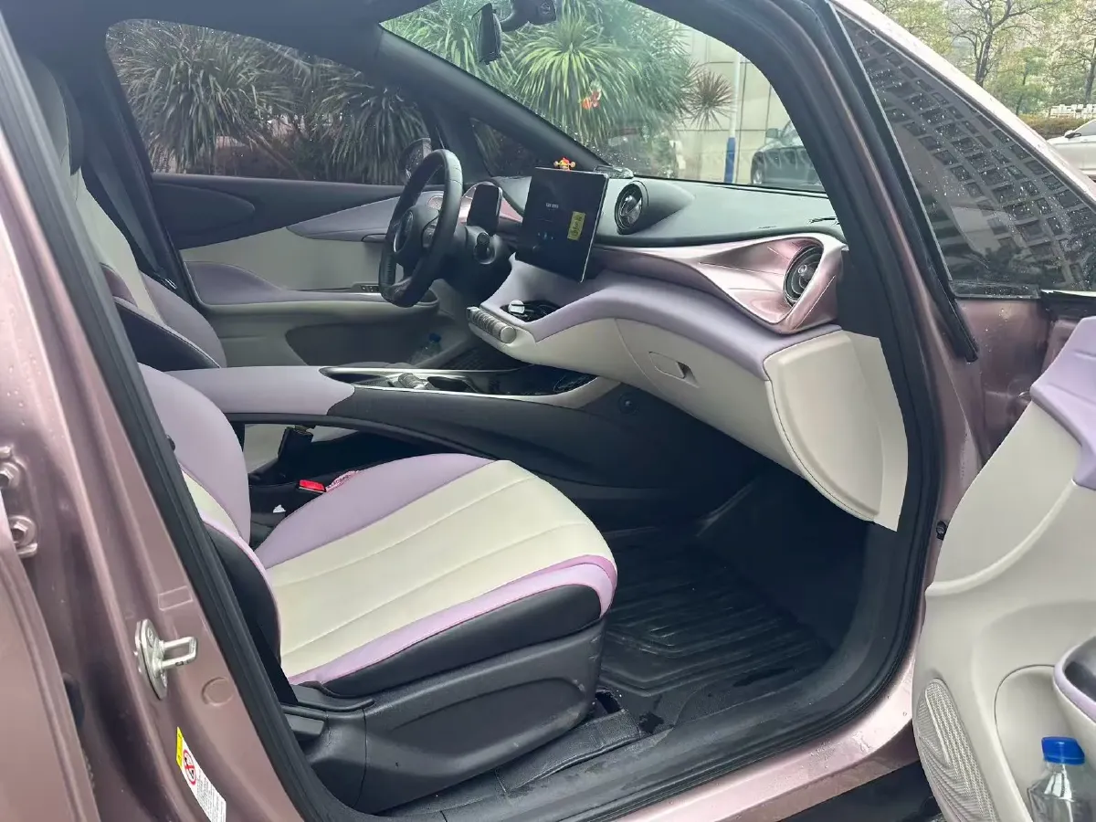 2021 Ford Escort 1.5L 122HP L3 6AT,autocango,china used car exporter,china ev exporter,chinese used car exporter,chinese used ev exporter